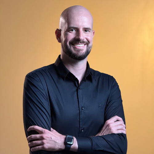 George Gallas, fundador do C-Lab